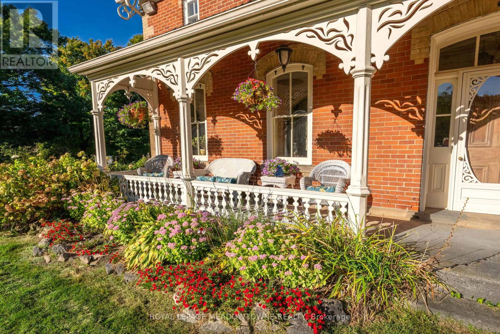 16089 Shaws Creek Road, Caledon, Ontario  L7C 1V9 - Photo 4 - W12424284