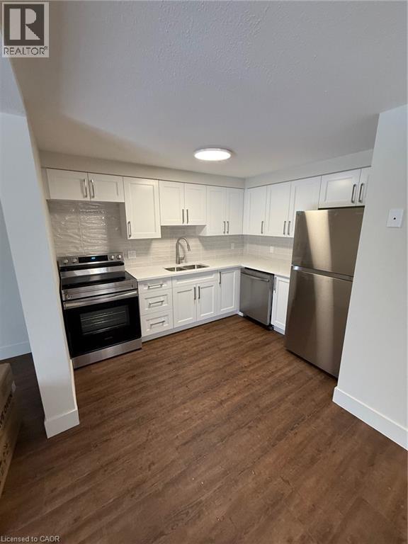 112 Woodpoppy Crescent, Kitchener, Ontario N2E 3R1 - Photo 5 - 40792988