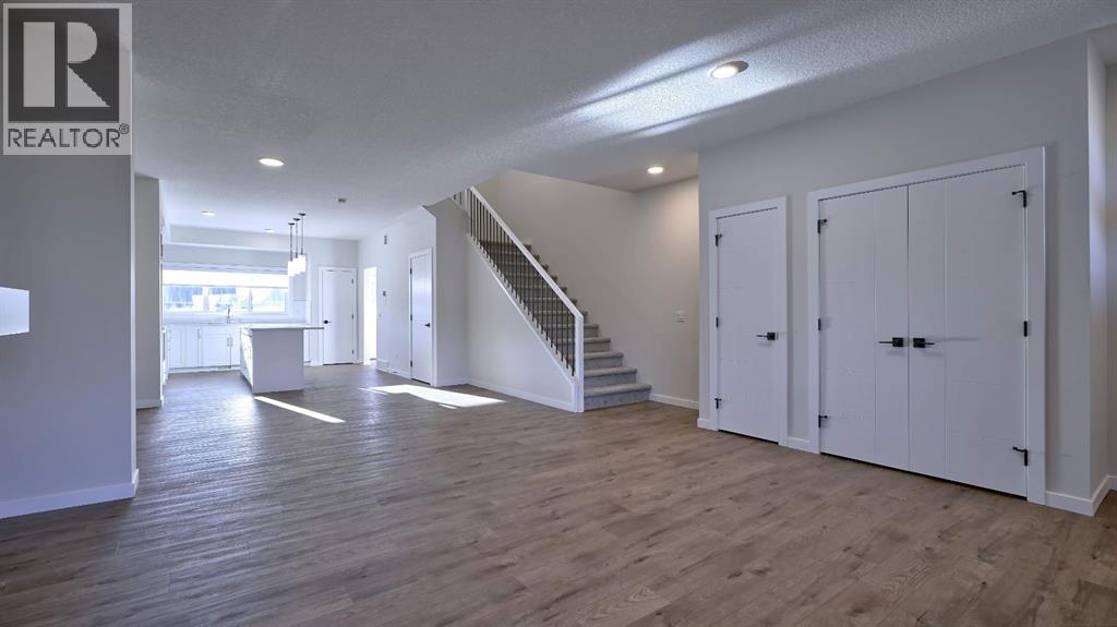 87 Legacy Reach Court Se, Calgary, Alberta  T2X 5V2 - Photo 6 - A2195231