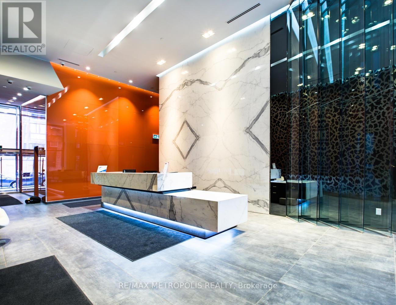 1011 - 60 Colborne Street, Toronto, Ontario  M5E 1E3 - Photo 12 - C12610978