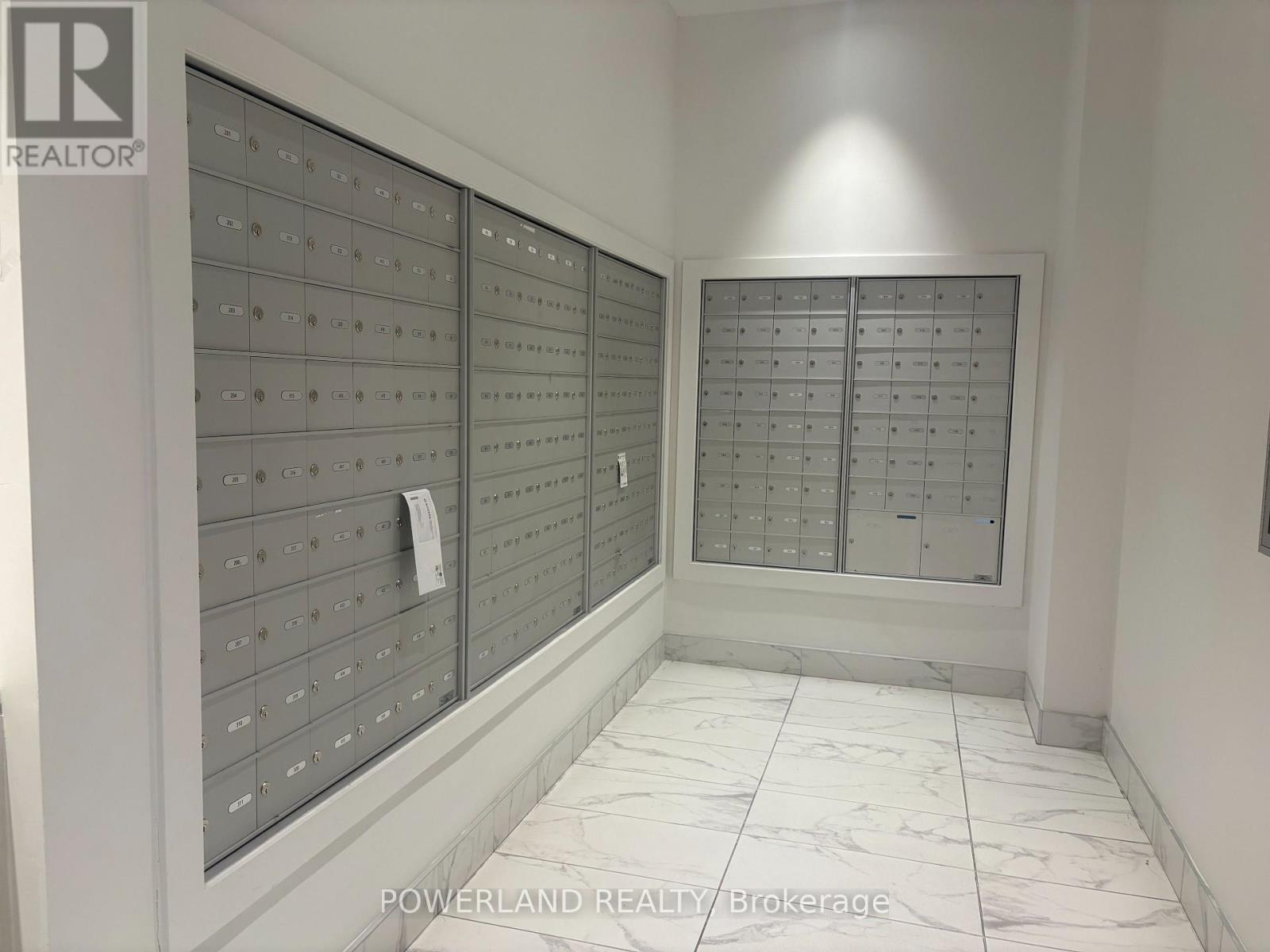 521 - 121 St Patrick Street, Toronto, Ontario  M5T 3C1 - Photo 3 - C12611014