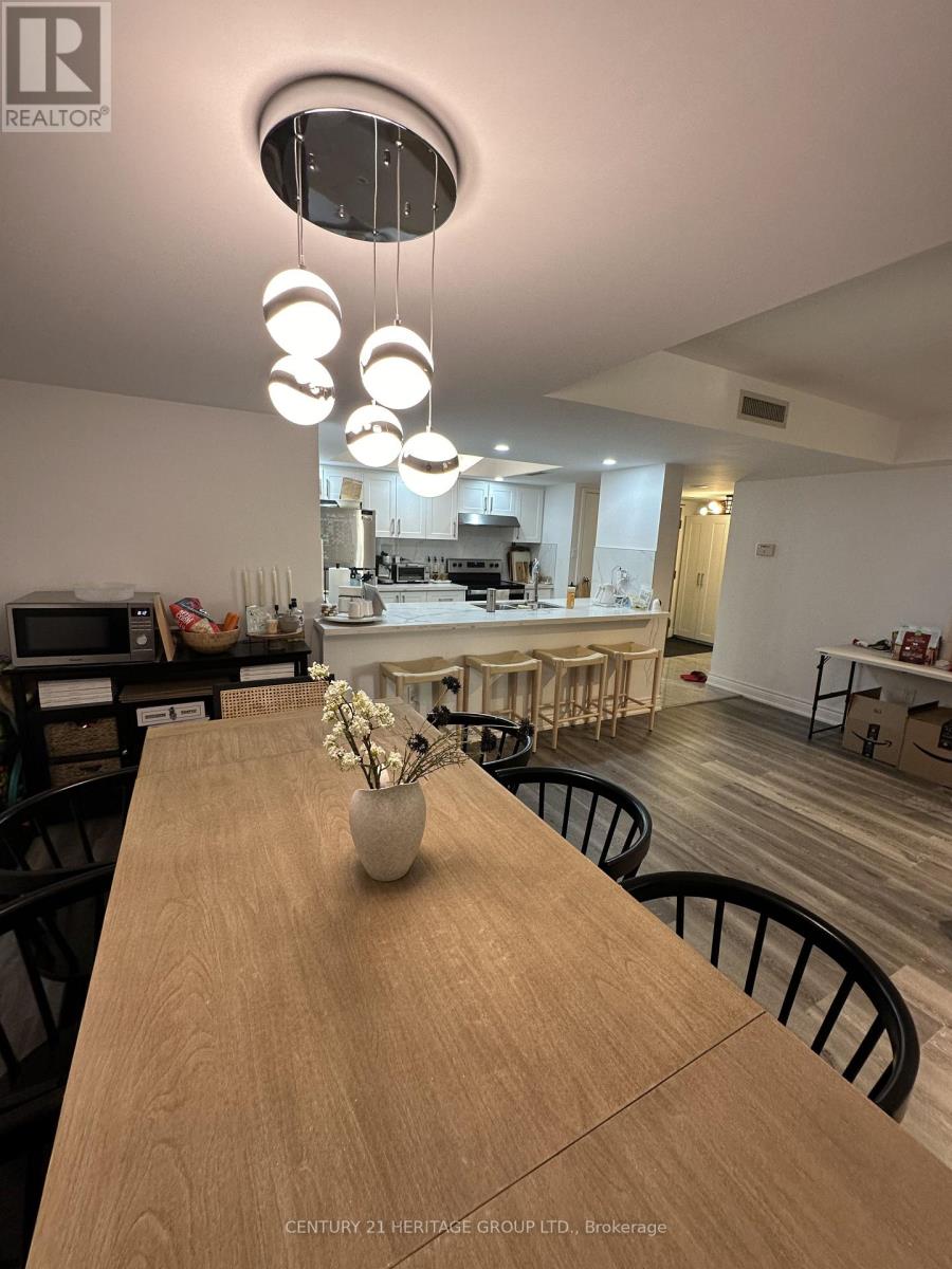 2808 - 1001 Bay Street, Toronto, Ontario  M5S 3A6 - Photo 7 - C12611034