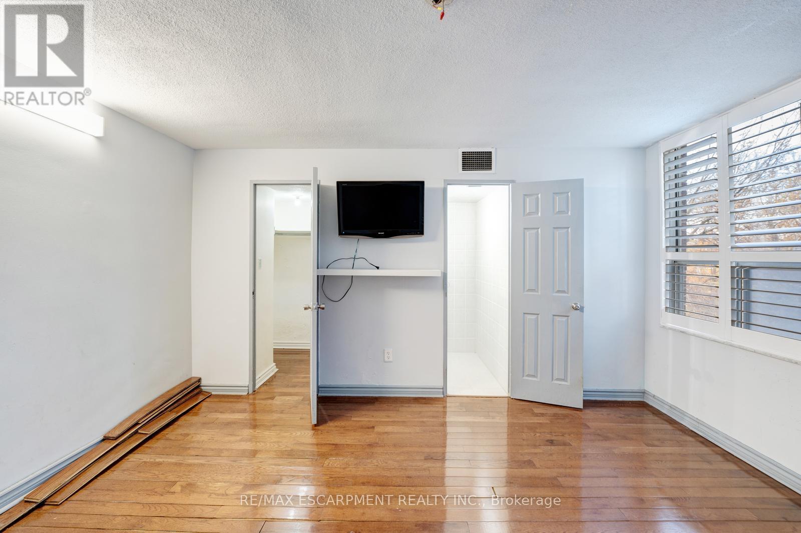 206 - 10 Edgecliff Golfway, Toronto, Ontario M3C 3A3 - Photo 18 - C12611044