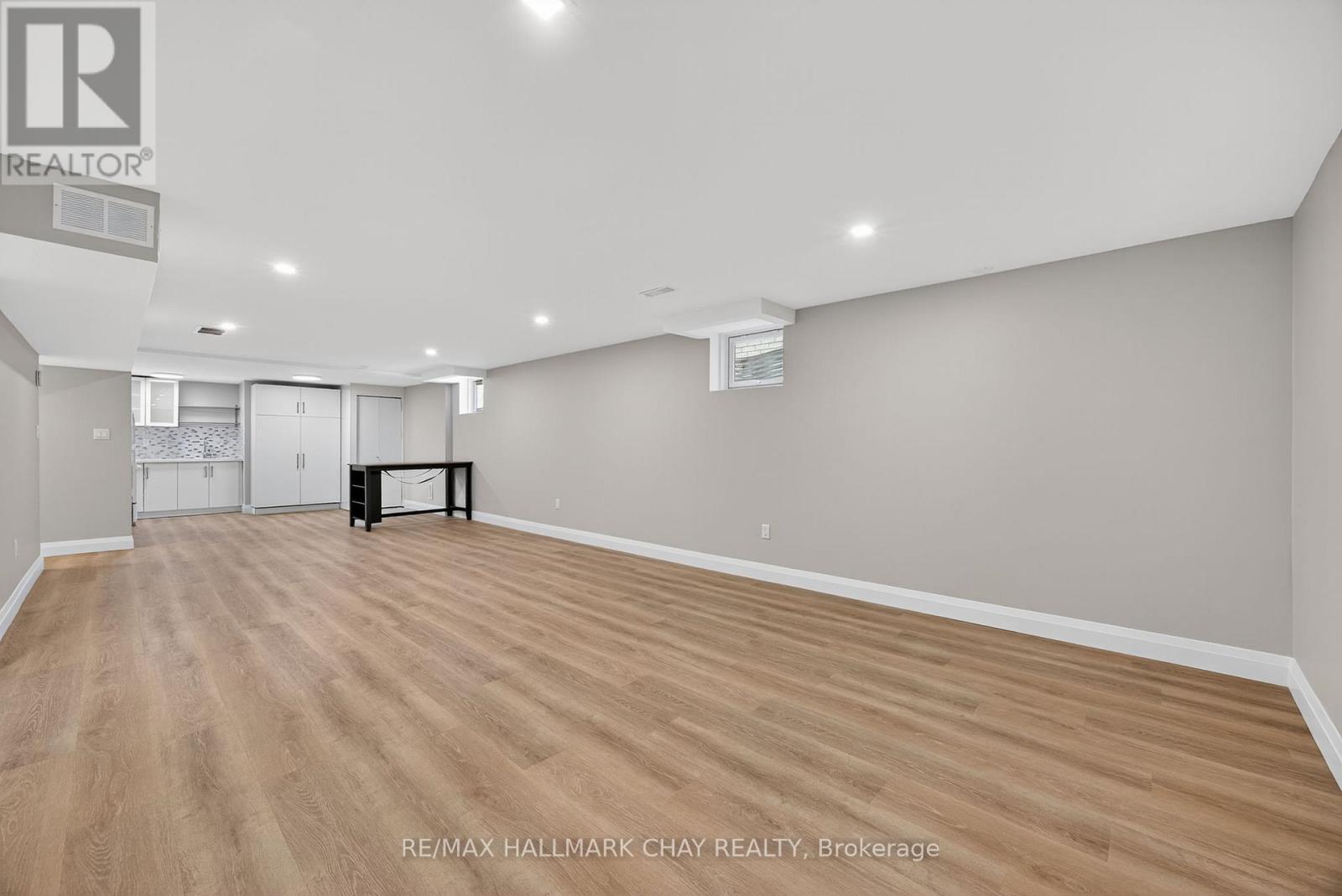 Lower - 13 Michelle Drive, Barrie, Ontario L4N 5Y1 - Photo 6 - S12611036