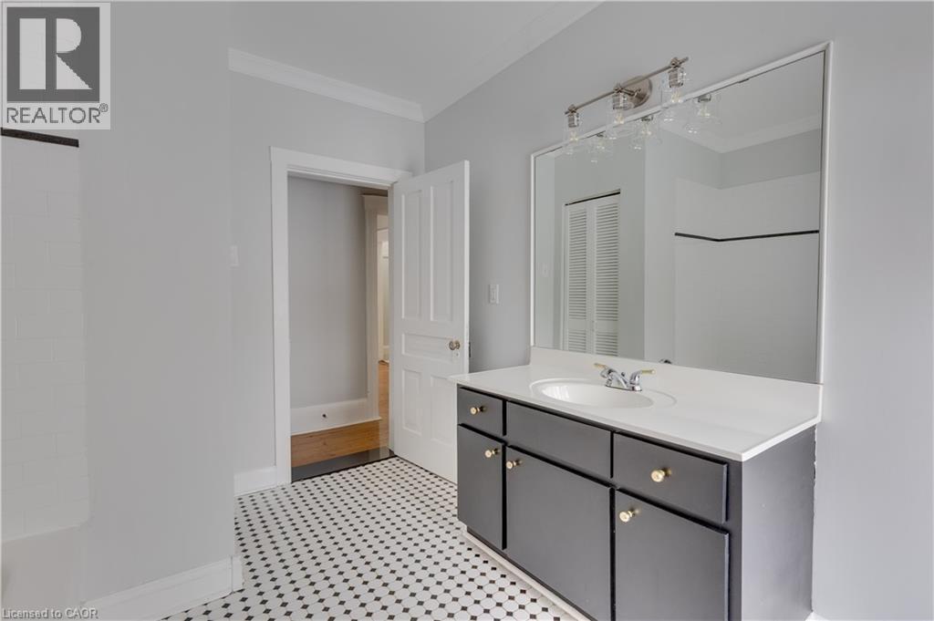 808 Monmouth Road, Windsor, Ontario  N8Y 3L4 - Photo 23 - 40790394