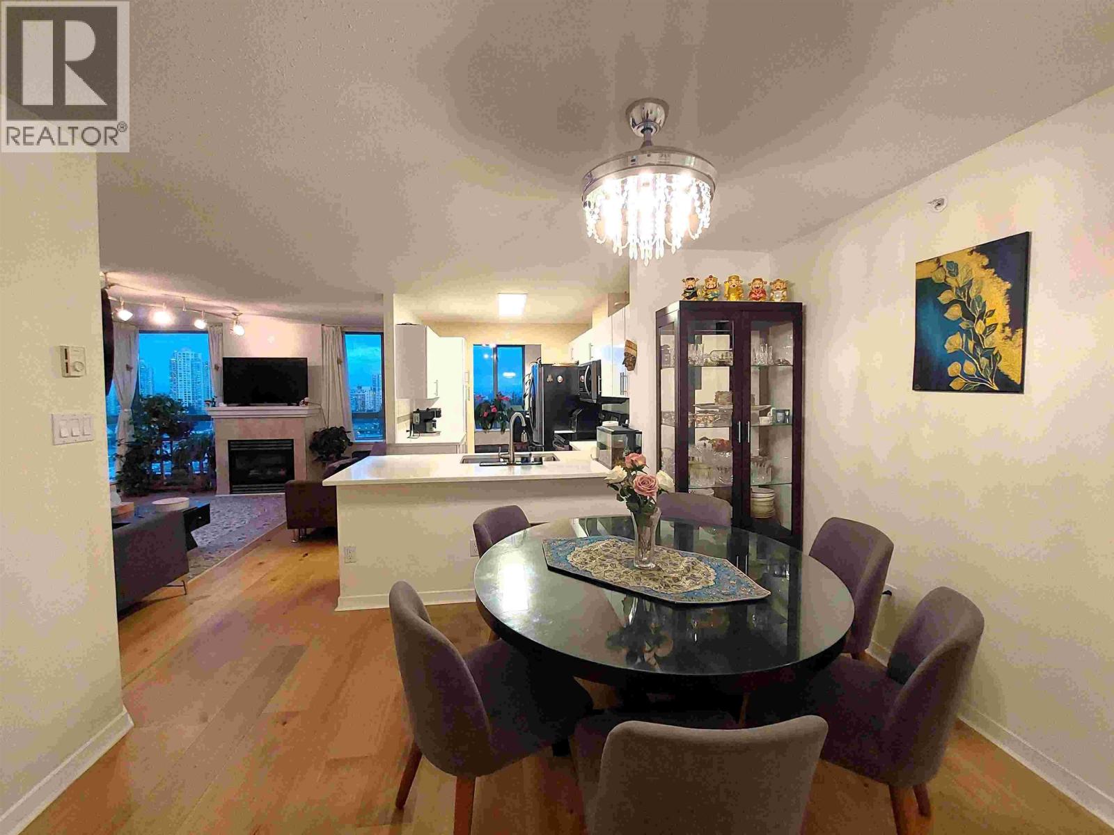 1401 6659 Southoaks Crescent, Burnaby, British Columbia  V5E 4M9 - Photo 7 - R3067675