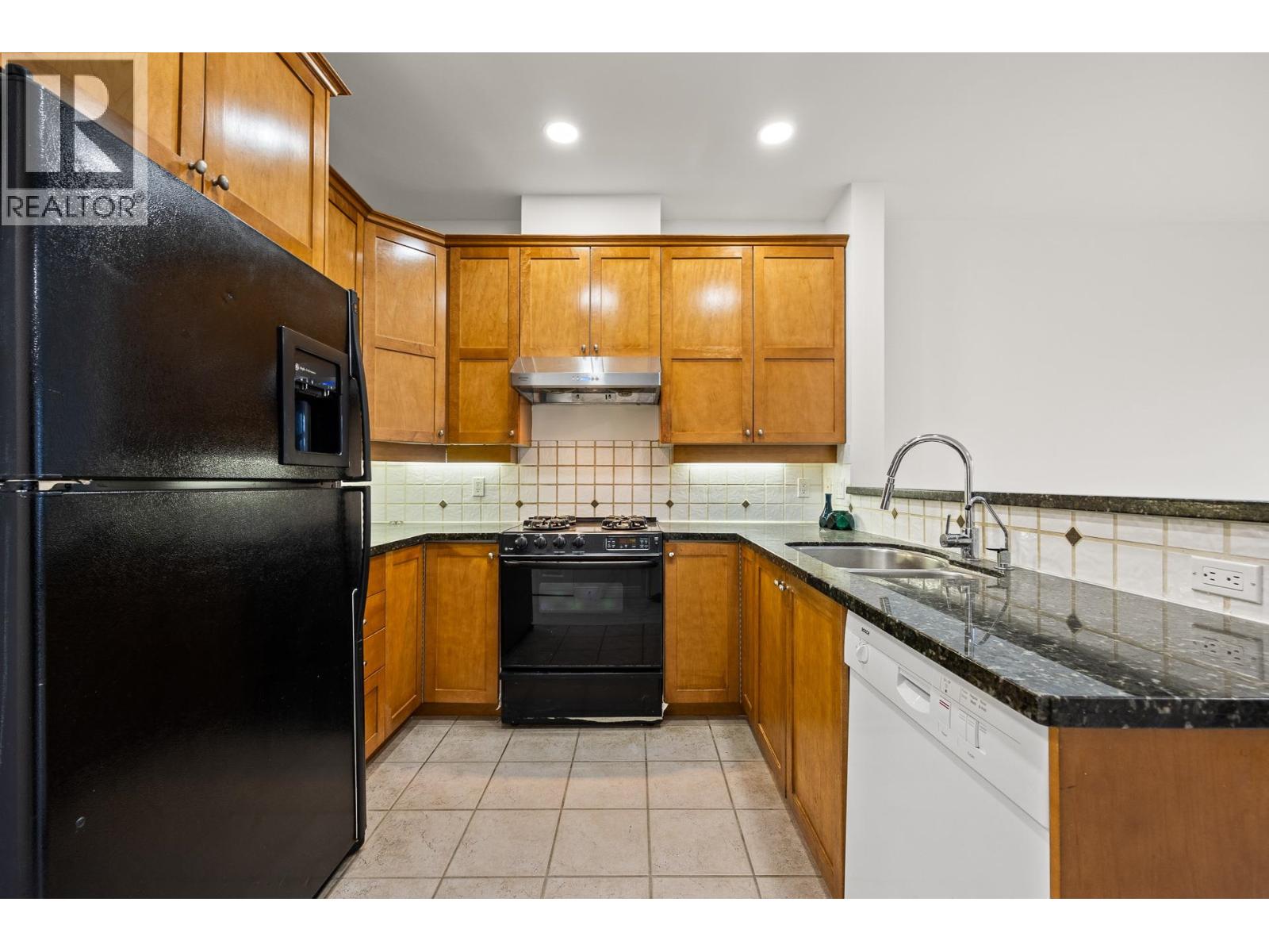 5406 Larch Street, Vancouver, British Columbia V6M 4C8 - Photo 13 - R3070911