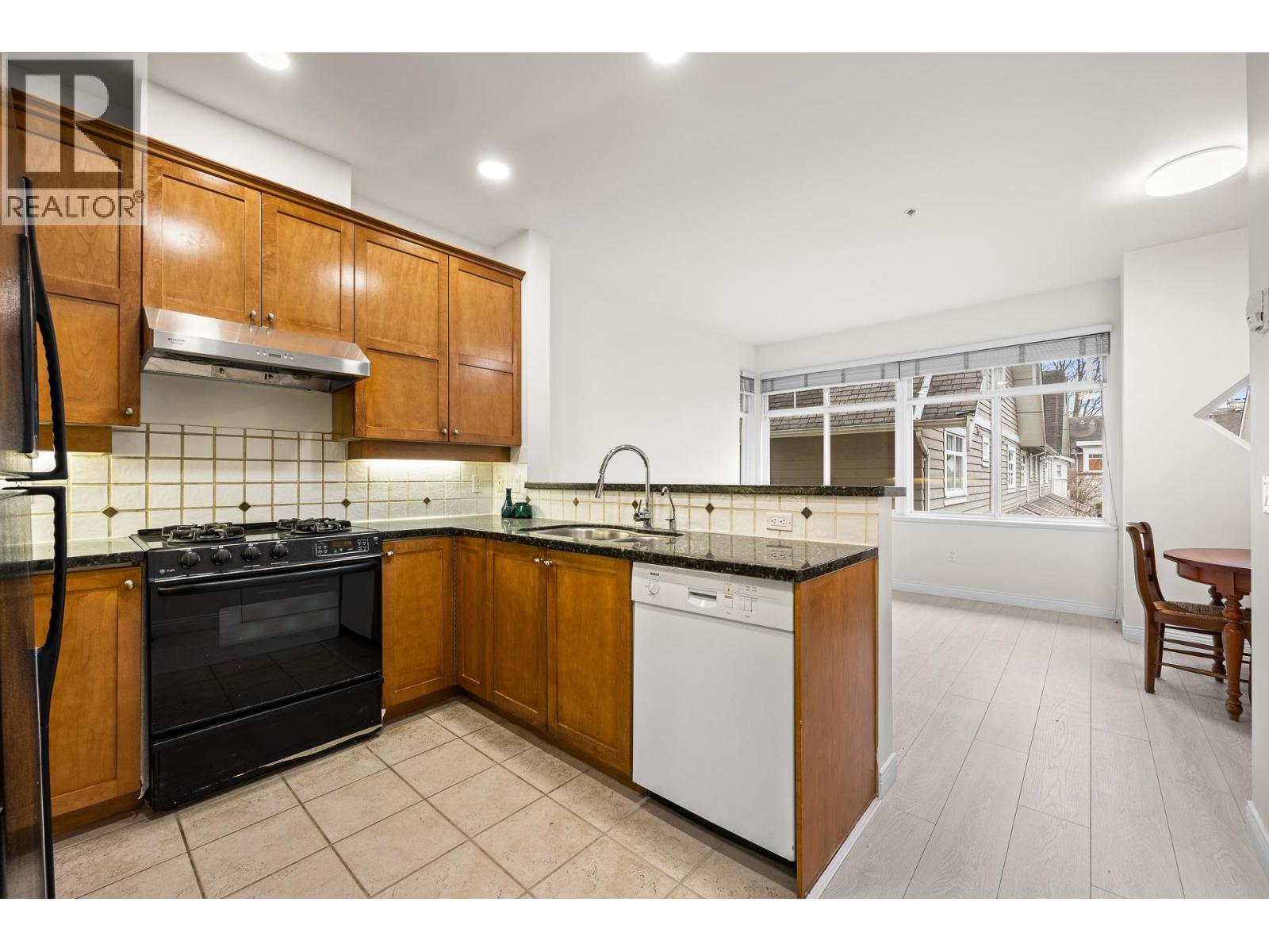 5406 Larch Street, Vancouver, British Columbia V6M 4C8 - Photo 12 - R3070911