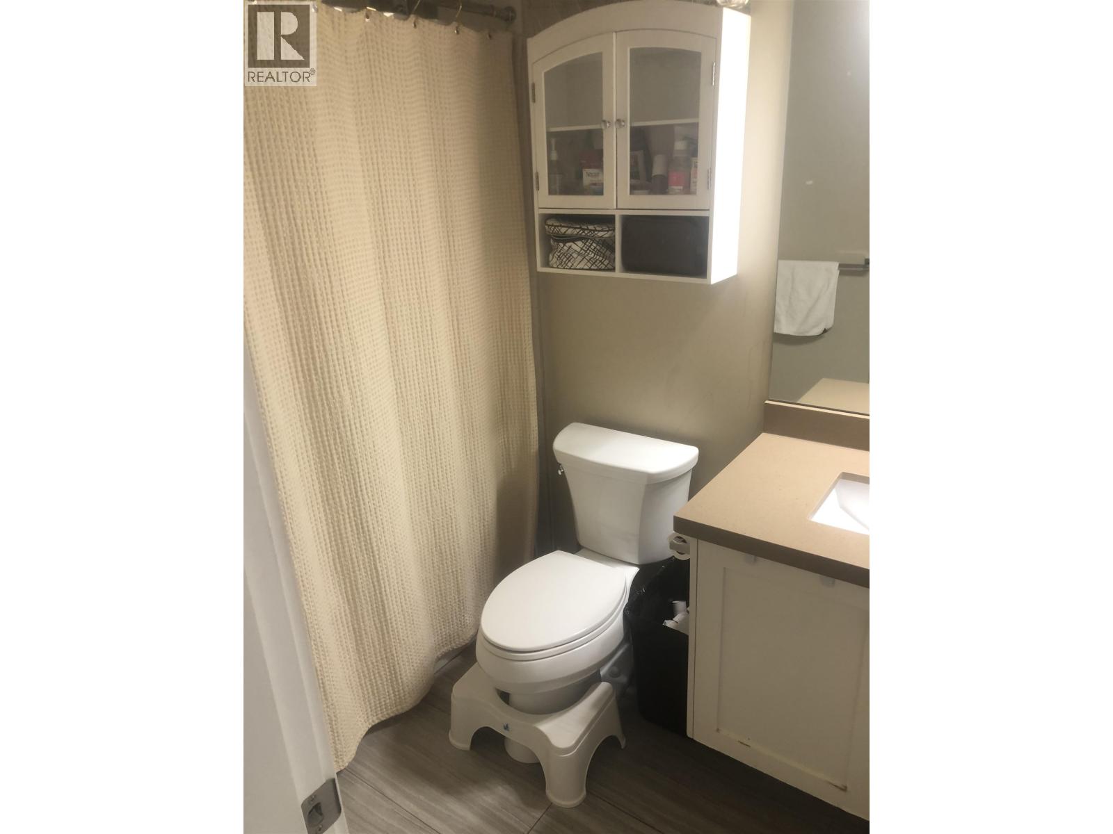 302 4815 55b Street, Delta, British Columbia  V4K 3V7 - Photo 23 - R3070307