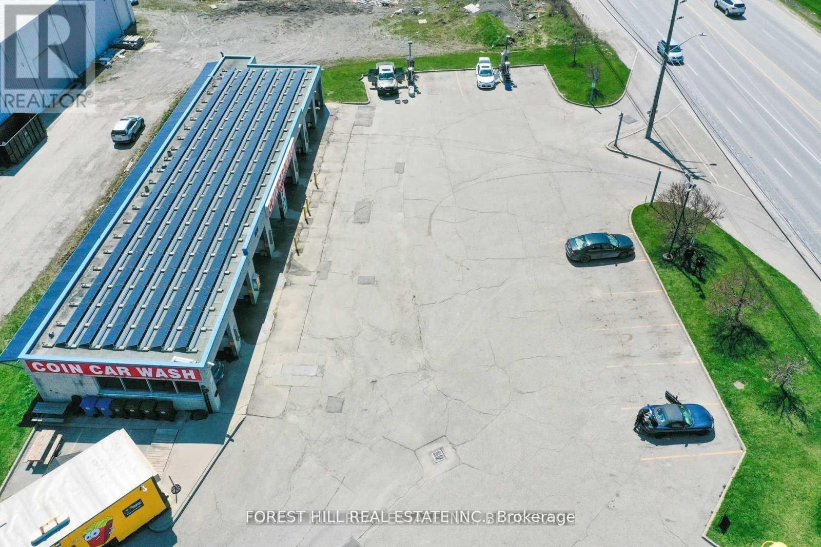 2524 Royal Windsor Drive, Oakville, Ontario  L5J 1K7 - Photo 12 - W12610976