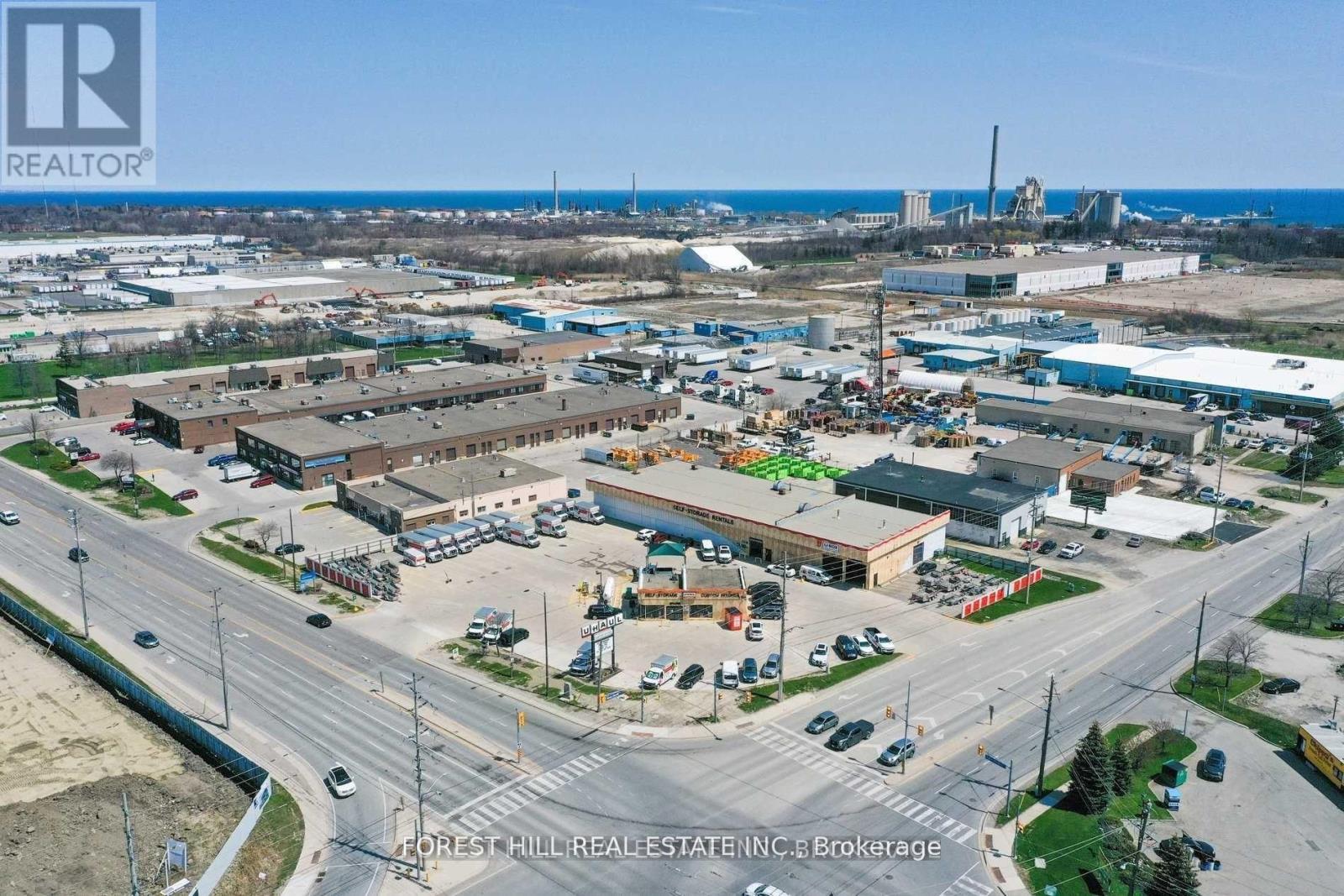 2524 Royal Windsor Drive, Oakville, Ontario  L5J 1K7 - Photo 18 - W12610976