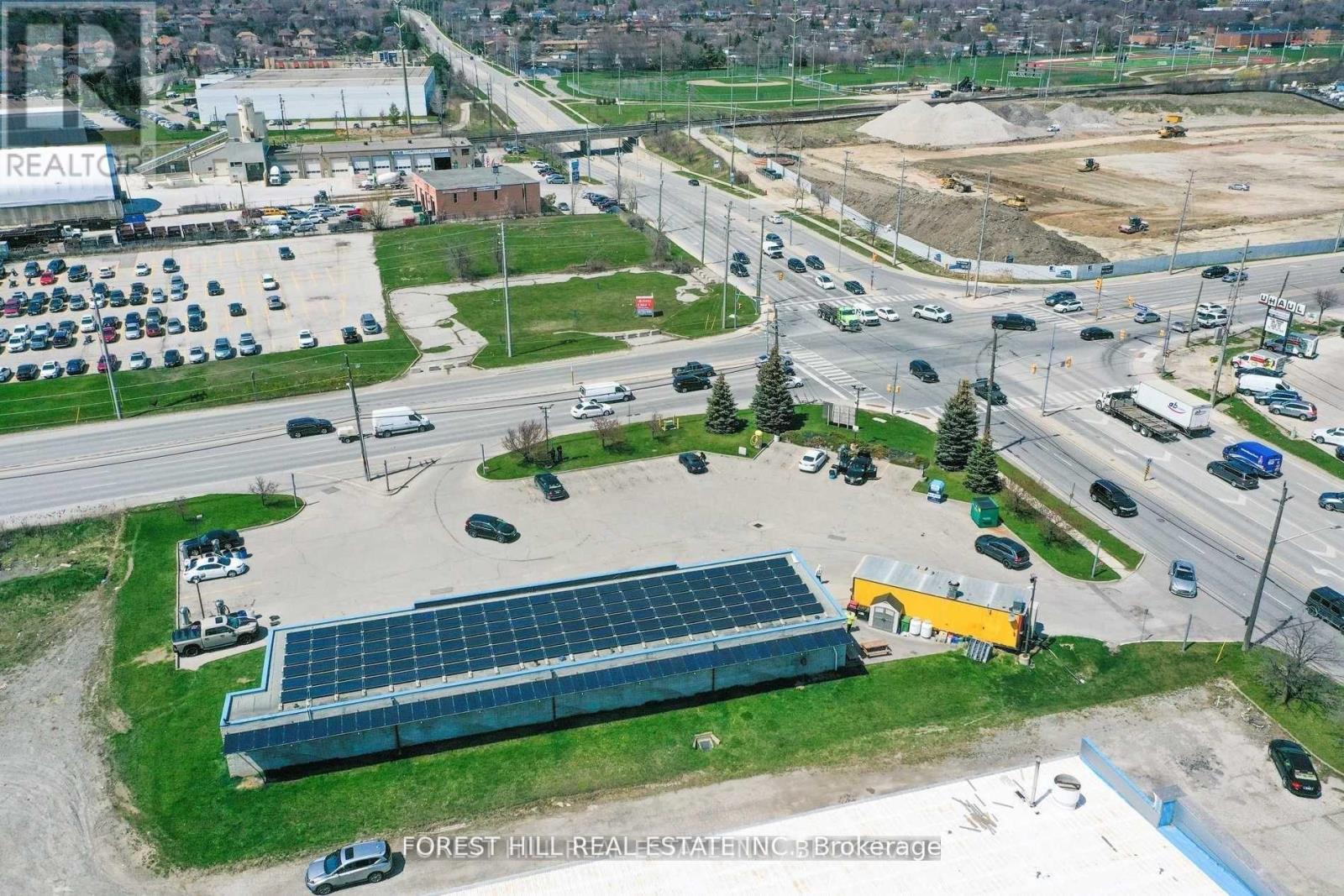 2524 Royal Windsor Drive, Oakville, Ontario  L5J 1K7 - Photo 23 - W12610976