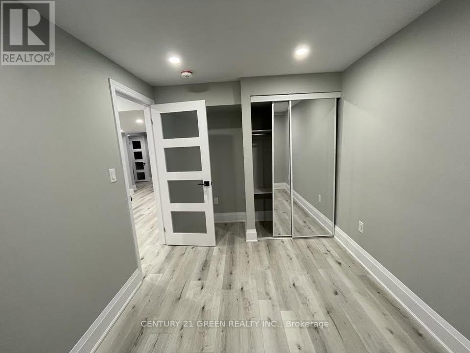 Bsmt - 33 Stedford Crescent, Brampton, Ontario  L7A 4P5 - Photo 3 - W12611006