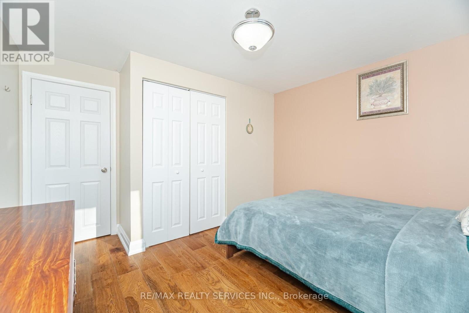9 Aintree Crescent, Brampton, Ontario  L6T 2T3 - Photo 25 - W12611016