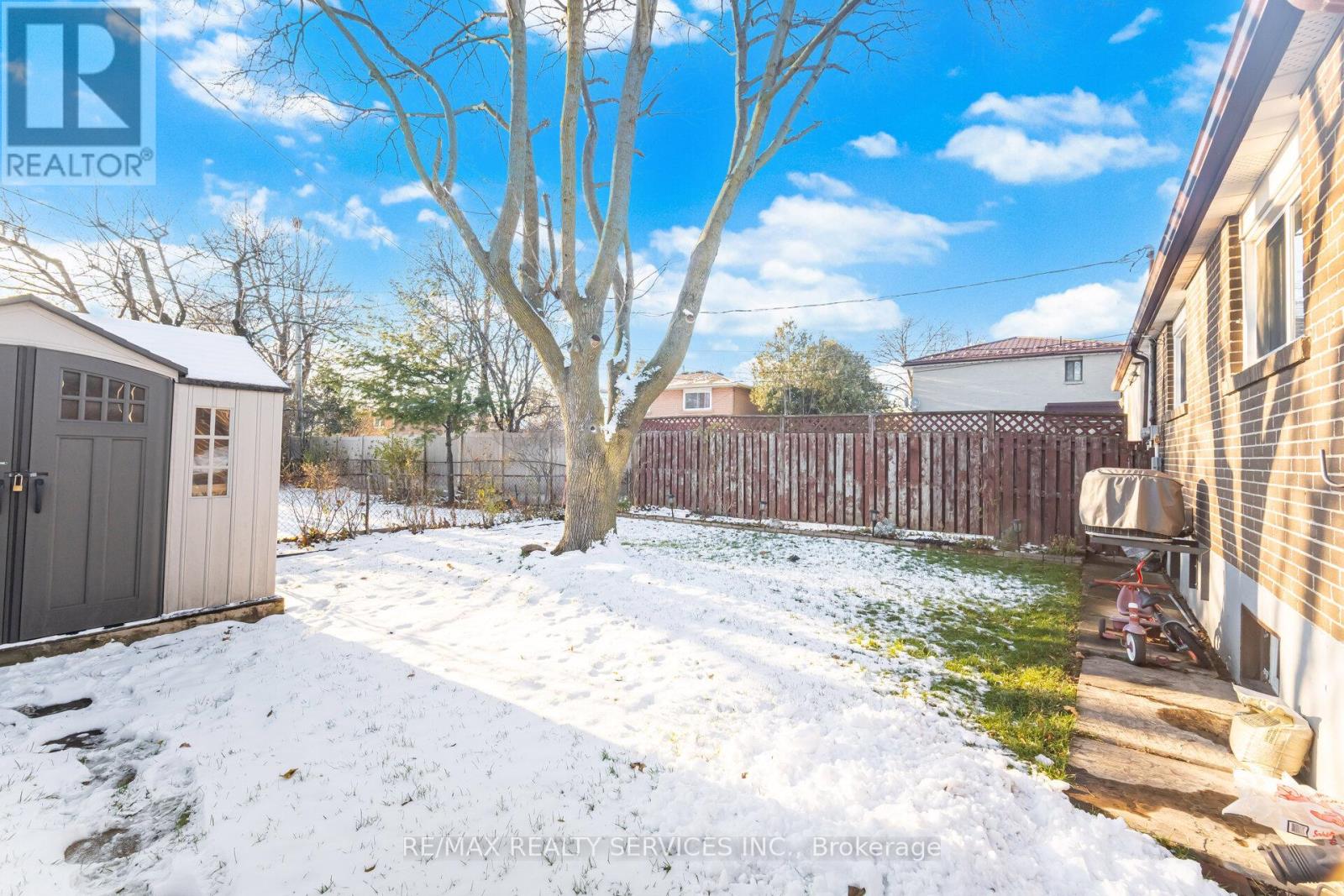 9 Aintree Crescent, Brampton, Ontario  L6T 2T3 - Photo 39 - W12611016