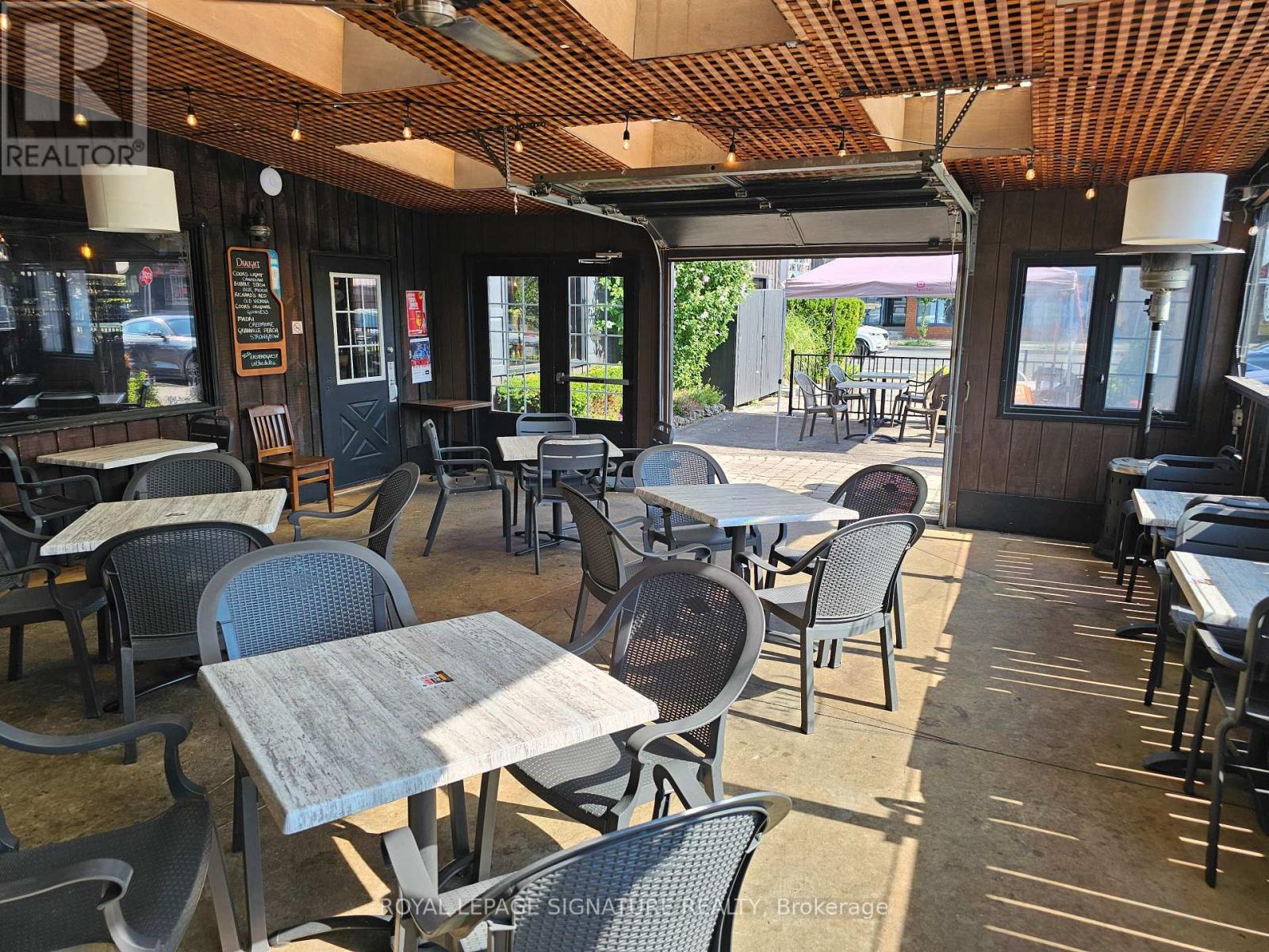 1342 Main Street E, Hamilton, Ontario  L8K 1B5 - Photo 12 - X12611032