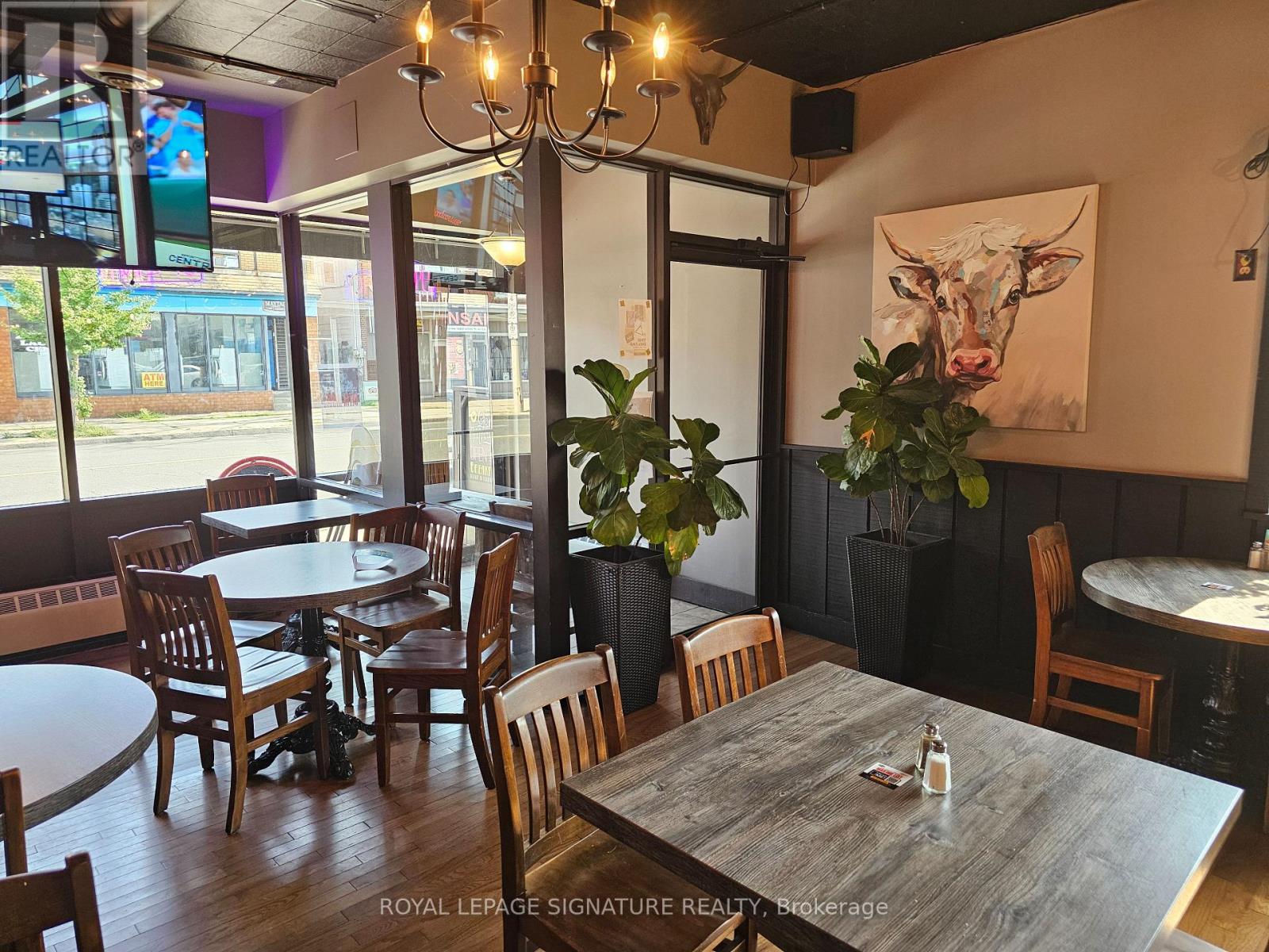 1342 Main Street E, Hamilton, Ontario  L8K 1B5 - Photo 17 - X12611032