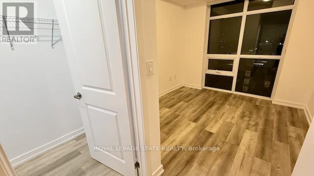 1009 - 470 Dundas Street E, Hamilton, Ontario  L8B 2A6 - Photo 4 - X12611048