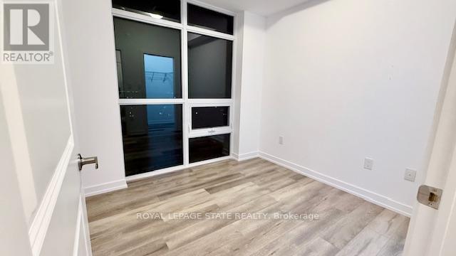 1009 - 470 Dundas Street E, Hamilton, Ontario  L8B 2A6 - Photo 8 - X12611048