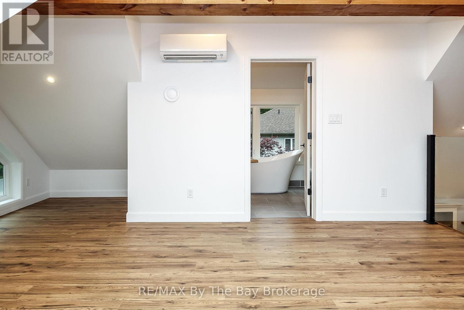 181 Knox Road E, Wasaga Beach, Ontario  L9Z 2T6 - Photo 34 - S12611064