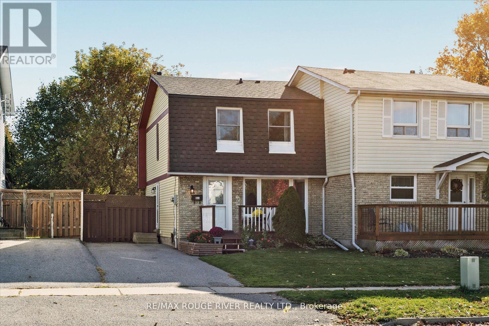 695 Hillcroft Street, Oshawa, Ontario  L1G 2S5 - Photo 2 - E12611122
