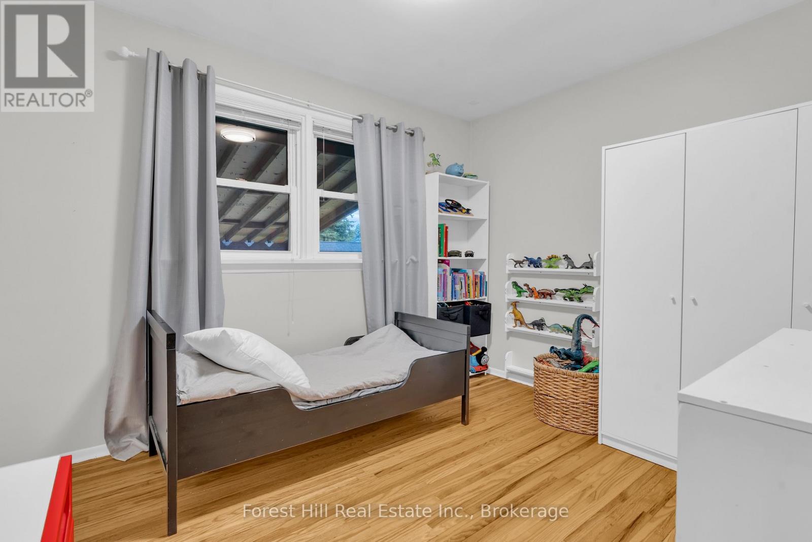 239 Clarke Street N, Woodstock (Woodstock - North), Ontario  N4S 7M8 - Photo 15 - X12611204