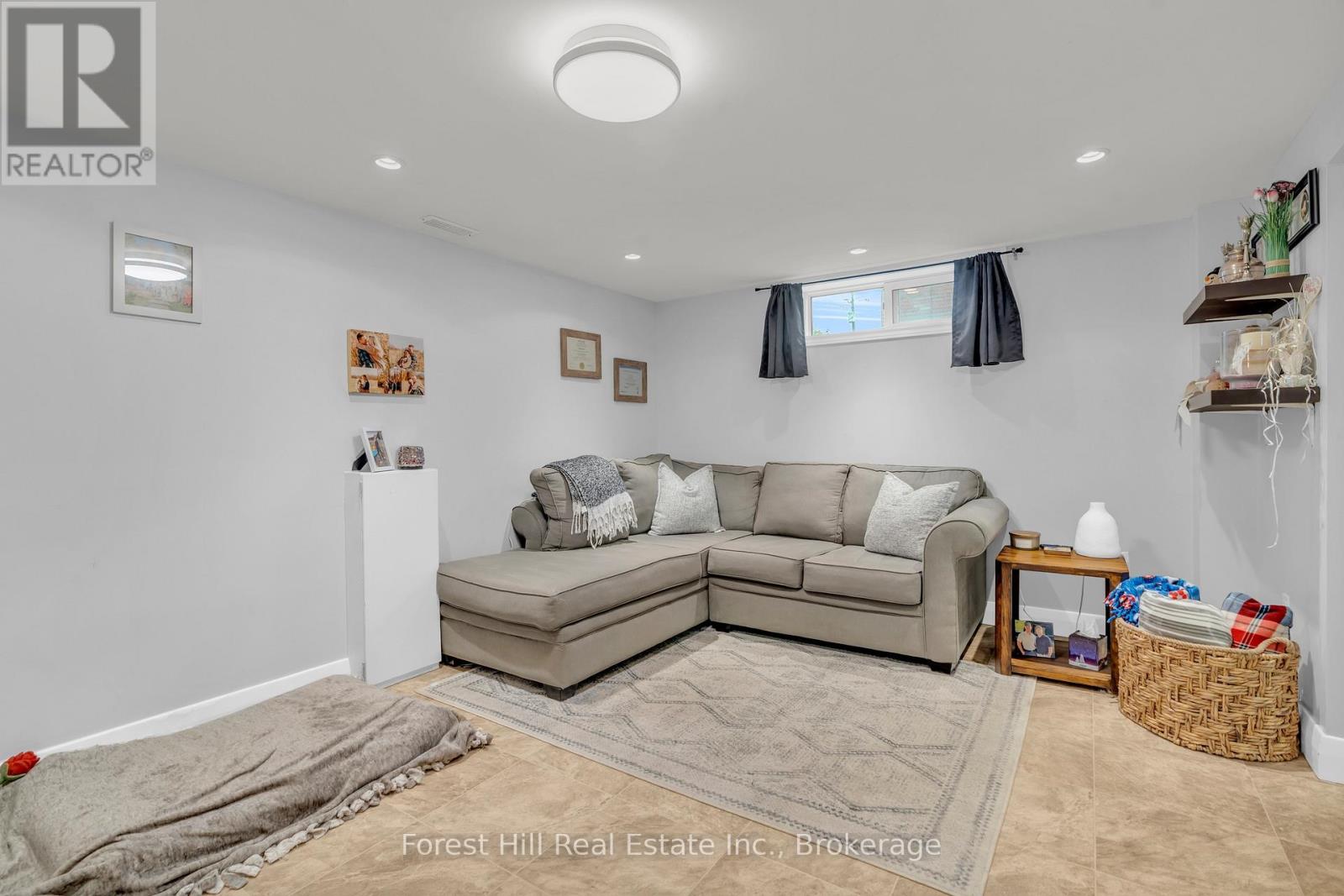 239 Clarke Street N, Woodstock (Woodstock - North), Ontario  N4S 7M8 - Photo 25 - X12611204