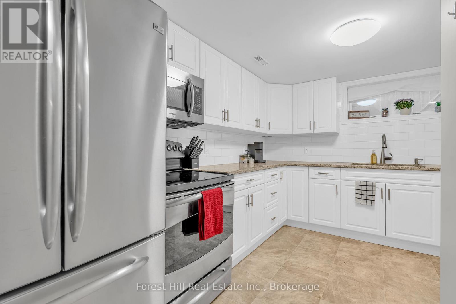 239 Clarke Street N, Woodstock (Woodstock - North), Ontario  N4S 7M8 - Photo 33 - X12611204