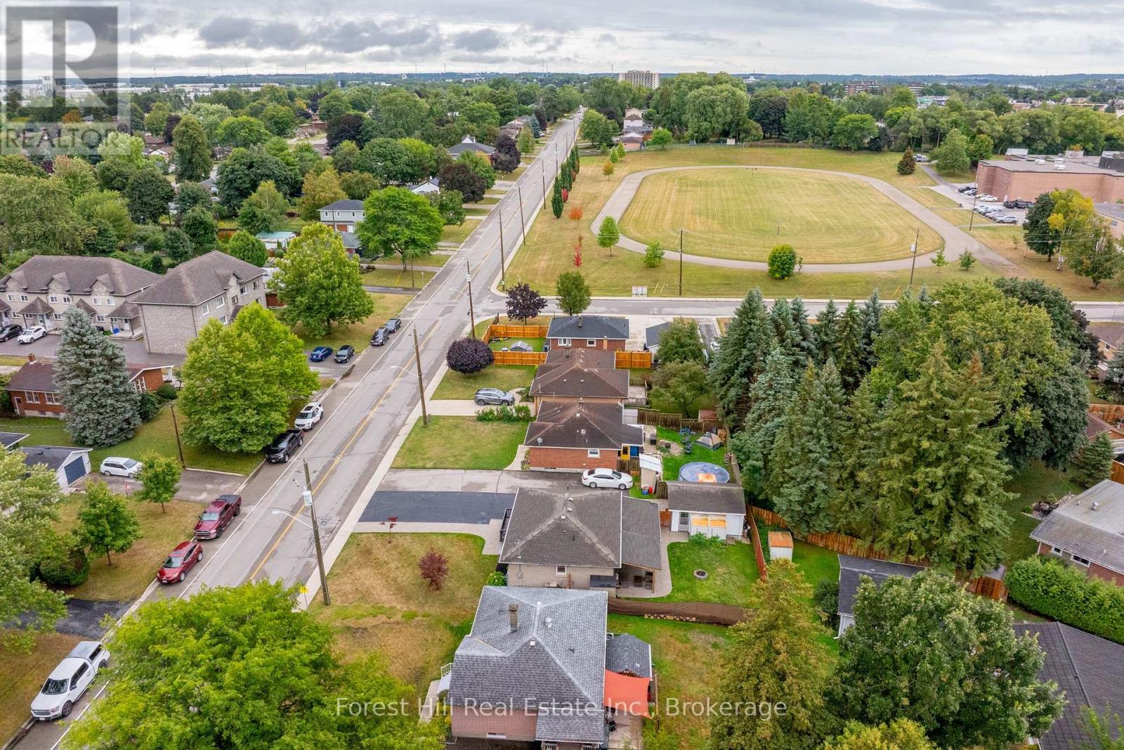 239 Clarke Street N, Woodstock (Woodstock - North), Ontario  N4S 7M8 - Photo 42 - X12611204