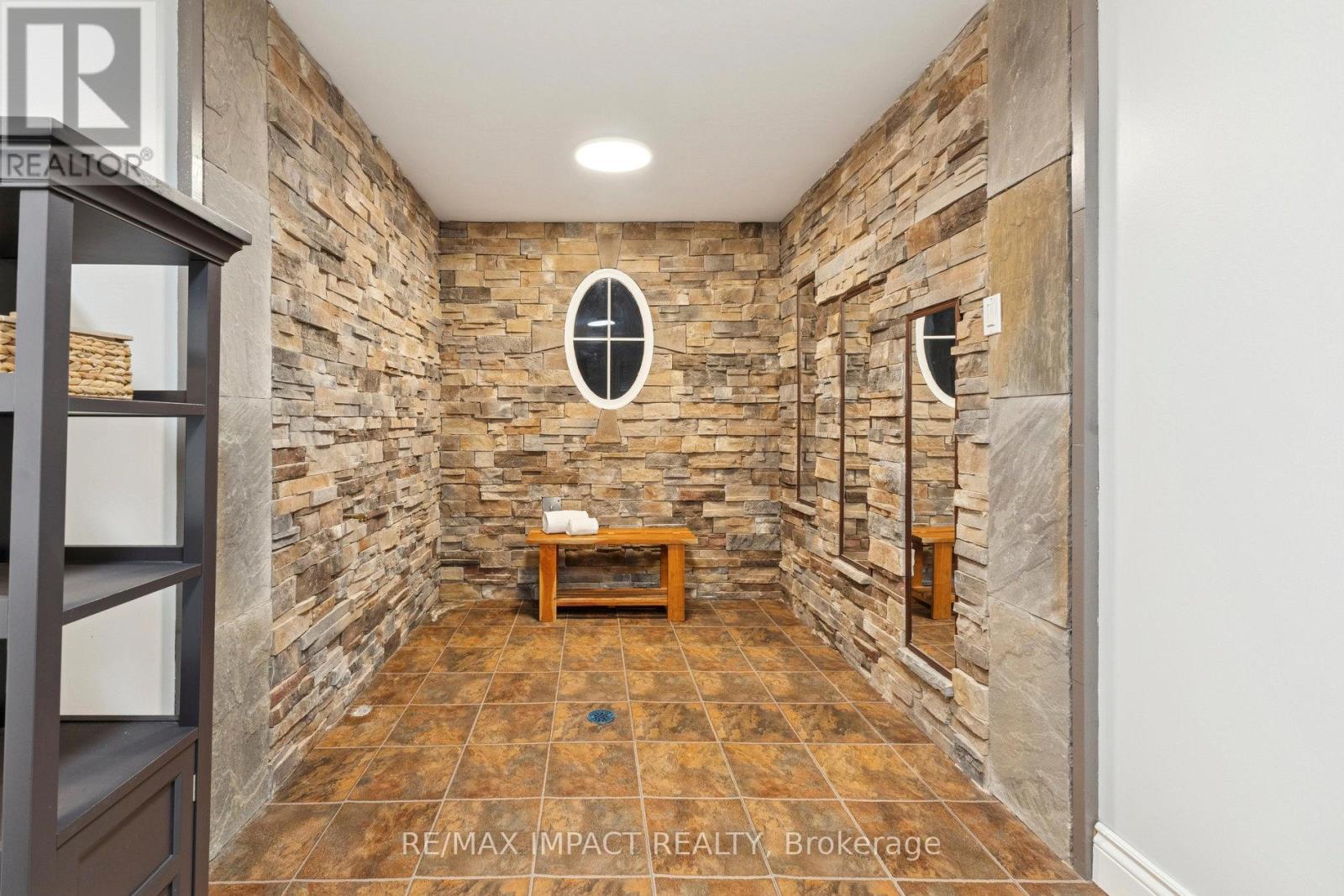 448 7a Highway, Cavan Monaghan, Ontario  L0A 1C0 - Photo 38 - X12611180