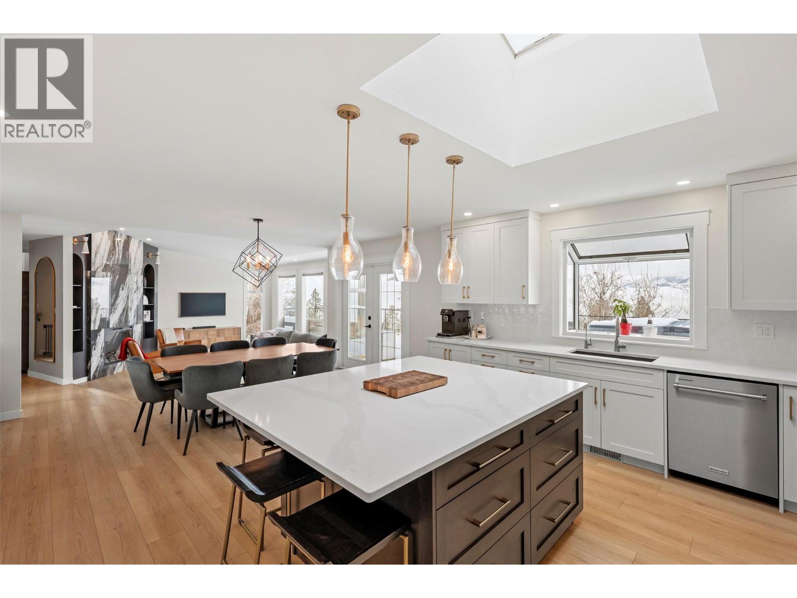 2010 High Country Boulevard, Kamloops, British Columbia  V2E 1L1 - Photo 6 - 10370831