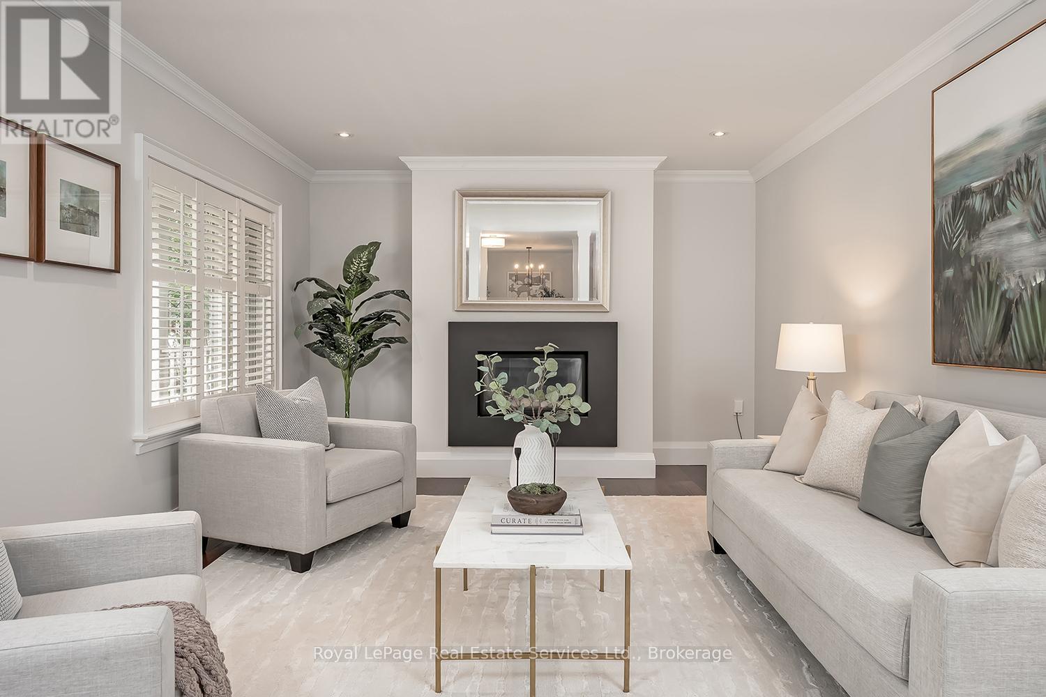 1071 Melvin Avenue, Oakville, Ontario  L6J 2V8 - Photo 1 - W12536598