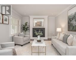 1071 MELVIN AVENUE, Oakville, Ontario