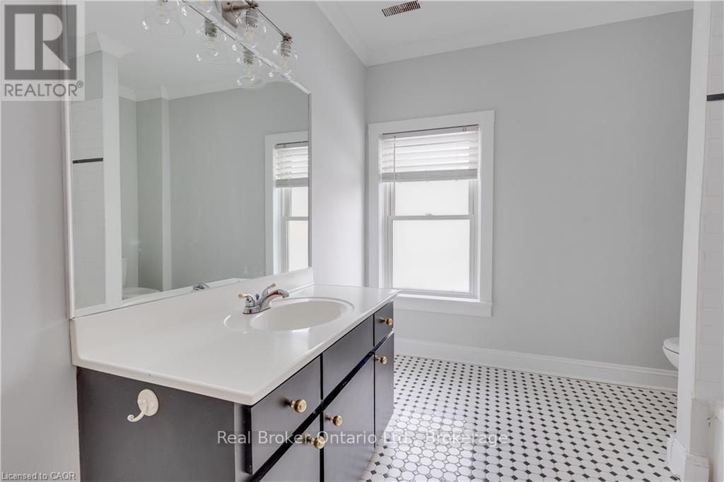 808 Monmouth Road, Essex, Ontario  N8Y 3L4 - Photo 25 - X12611198