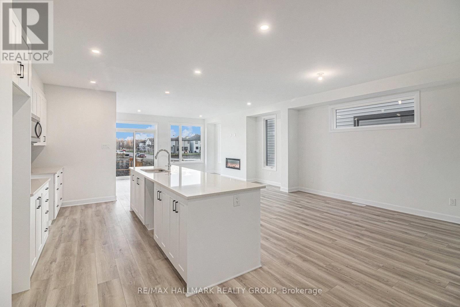 526 Reflection Street, Ottawa, Ontario  K1W 0S8 - Photo 14 - X12611194