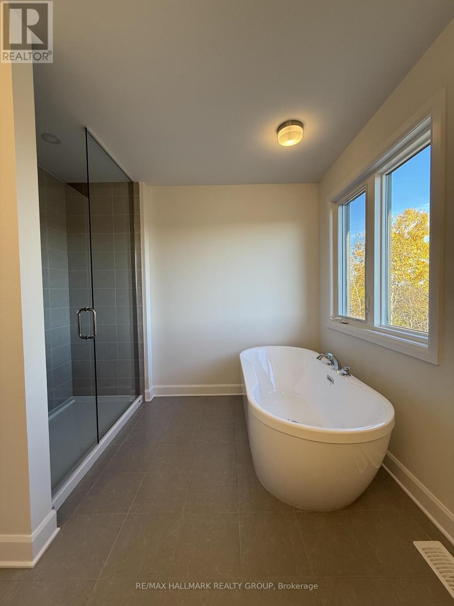 526 Reflection Street, Ottawa, Ontario  K1W 0S8 - Photo 38 - X12611194