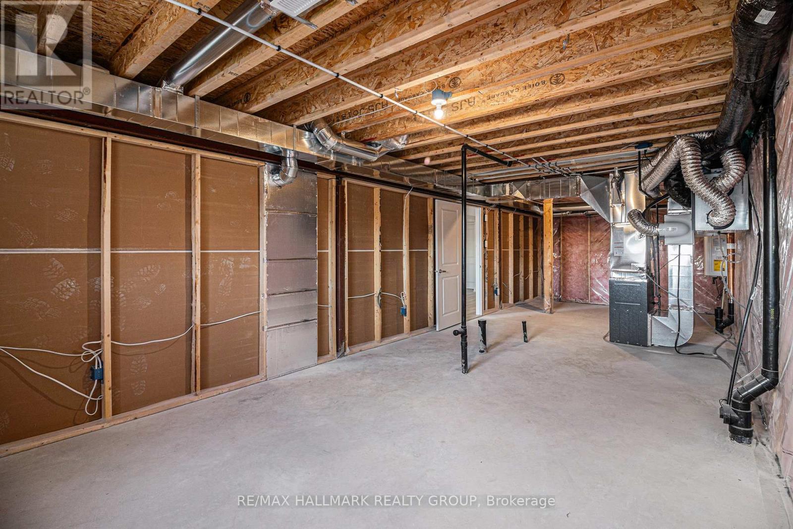 526 Reflection Street, Ottawa, Ontario  K1W 0S8 - Photo 42 - X12611194