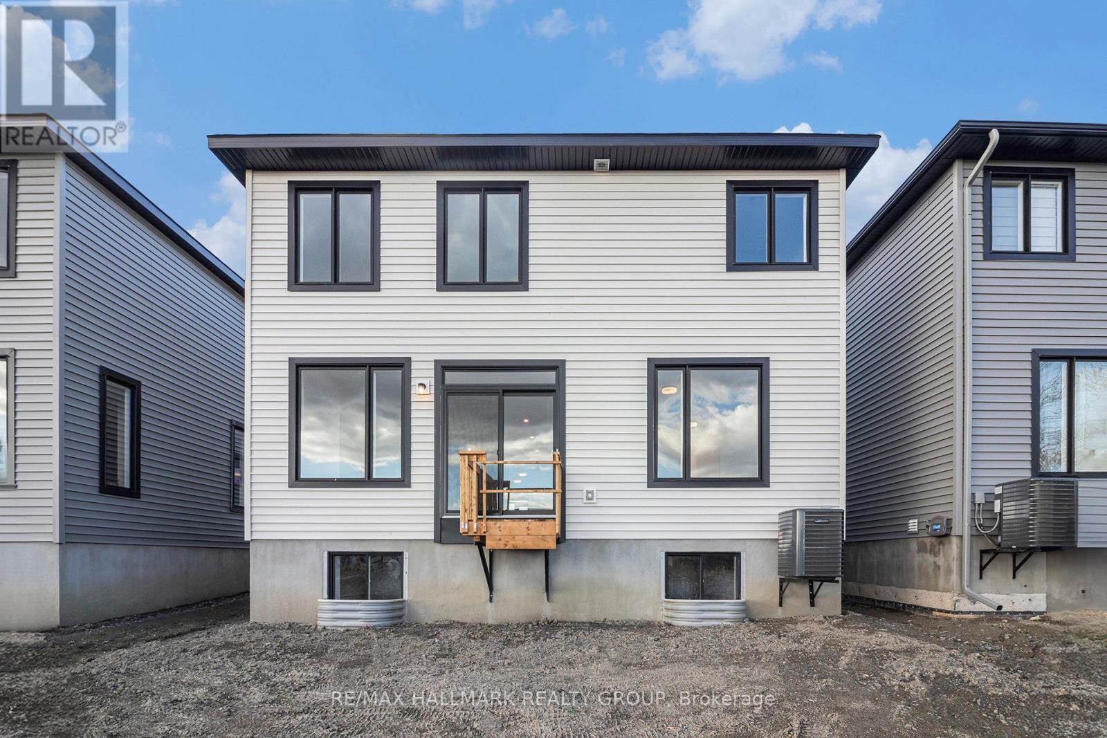 526 Reflection Street, Ottawa, Ontario  K1W 0S8 - Photo 43 - X12611194