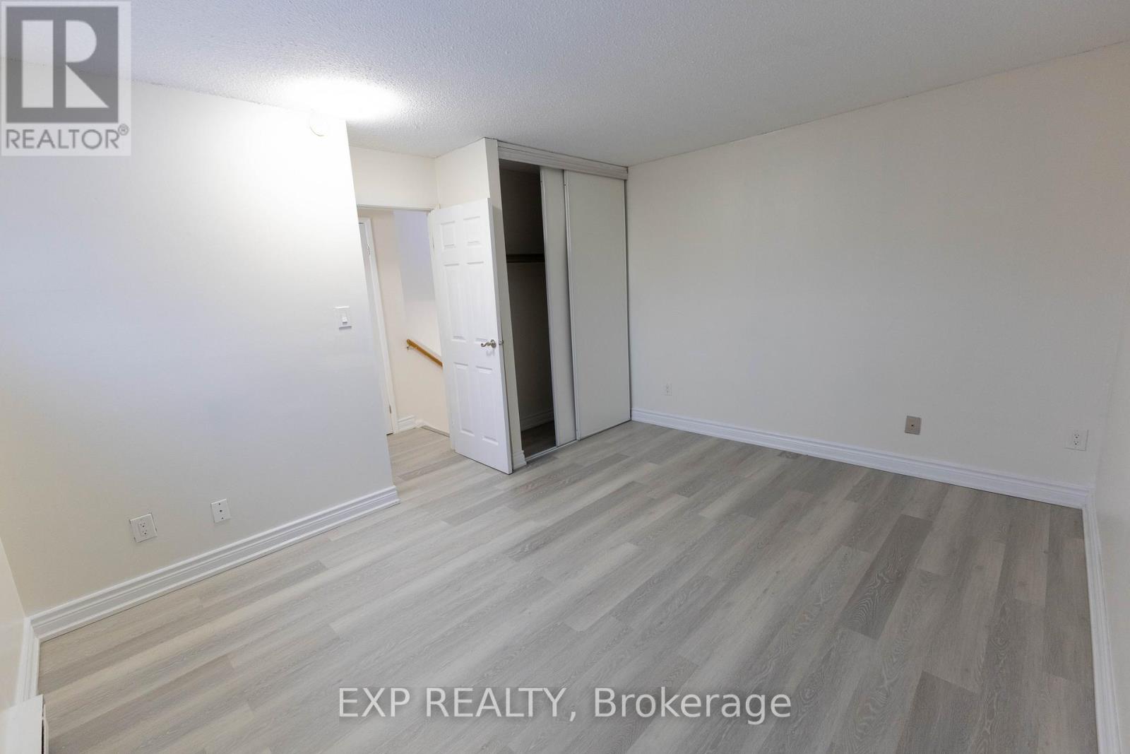 120 - 248 Milestone Crescent, Aurora, Ontario  L4G 3M2 - Photo 12 - N12586674