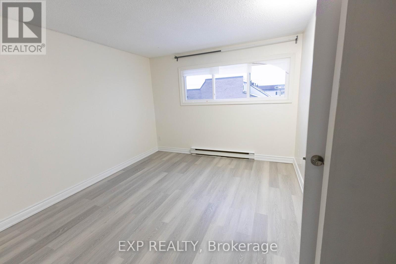 120 - 248 Milestone Crescent, Aurora, Ontario  L4G 3M2 - Photo 13 - N12586674