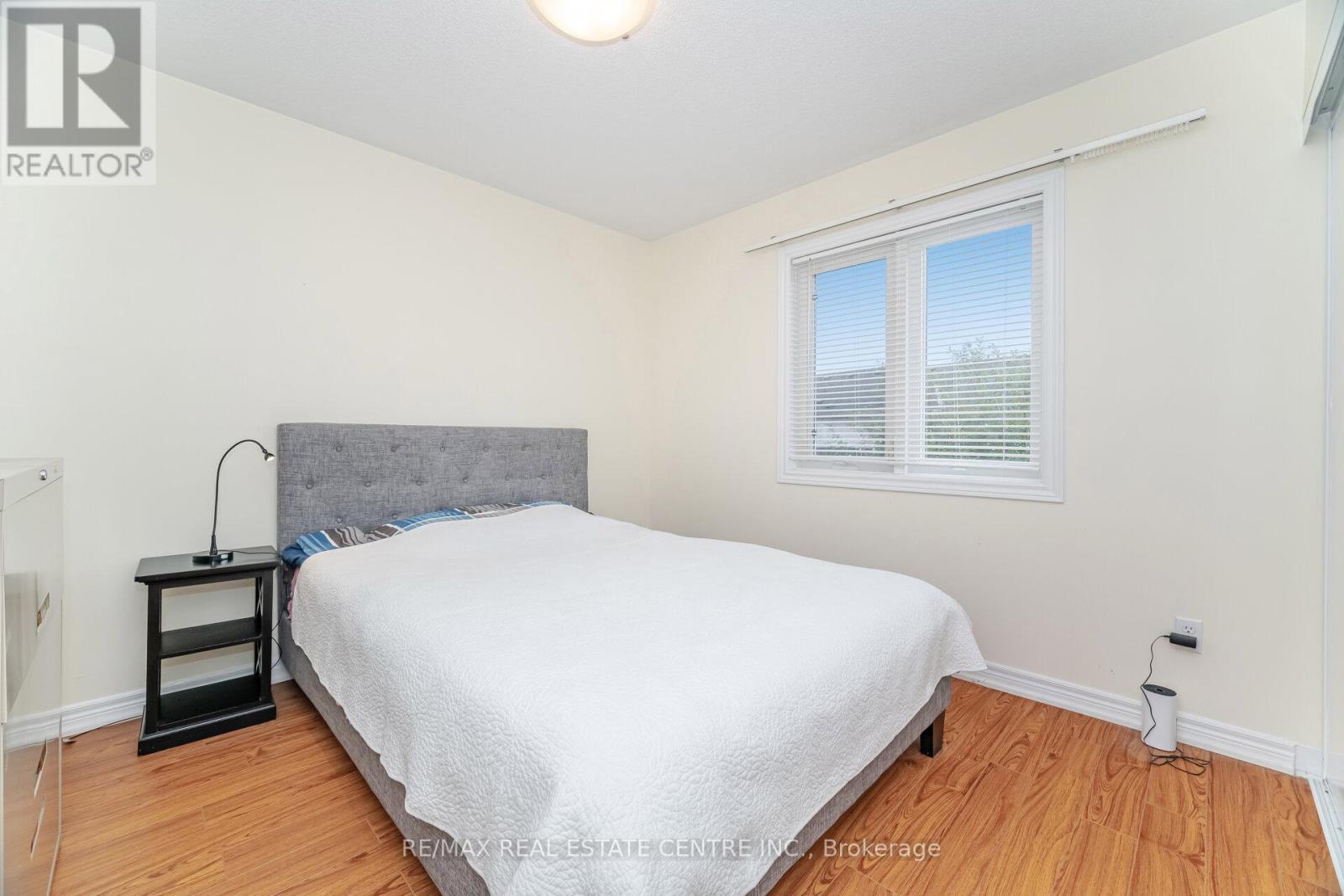 2570 Valleyridge Drive, Oakville, Ontario  L6M 5H5 - Photo 17 - W12478921