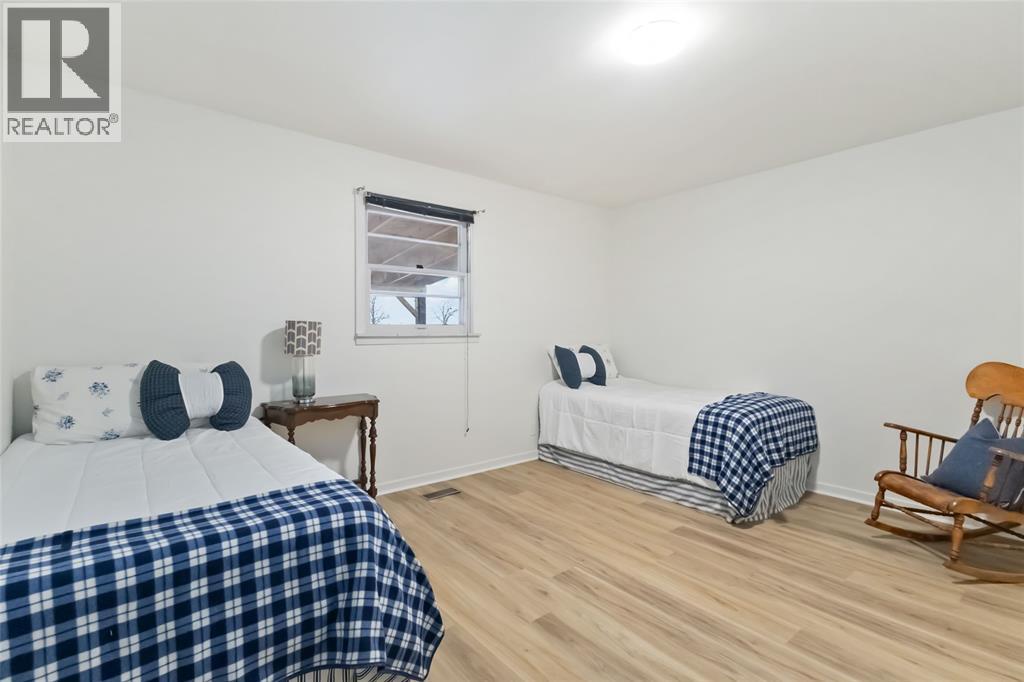 Photo 36 of 50 for 22821 Thames Road