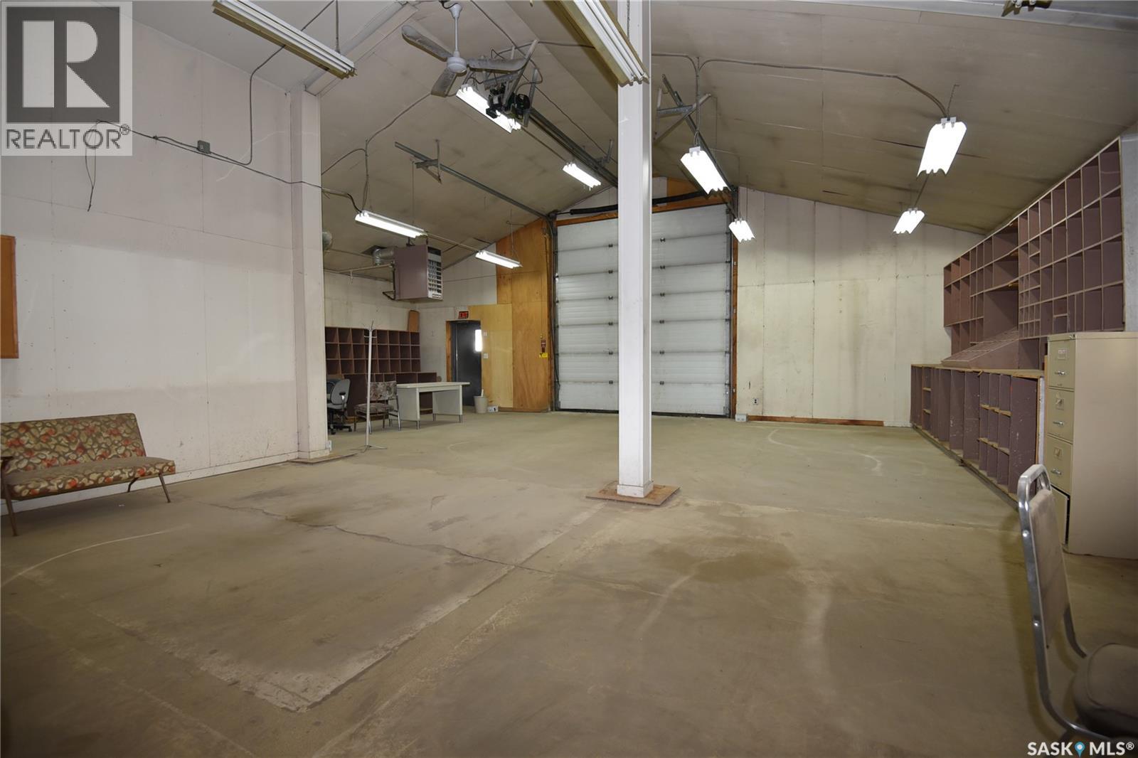 301 1st Avenue E, Nipawin, Saskatchewan  S0E 1E0 - Photo 18 - SK023684