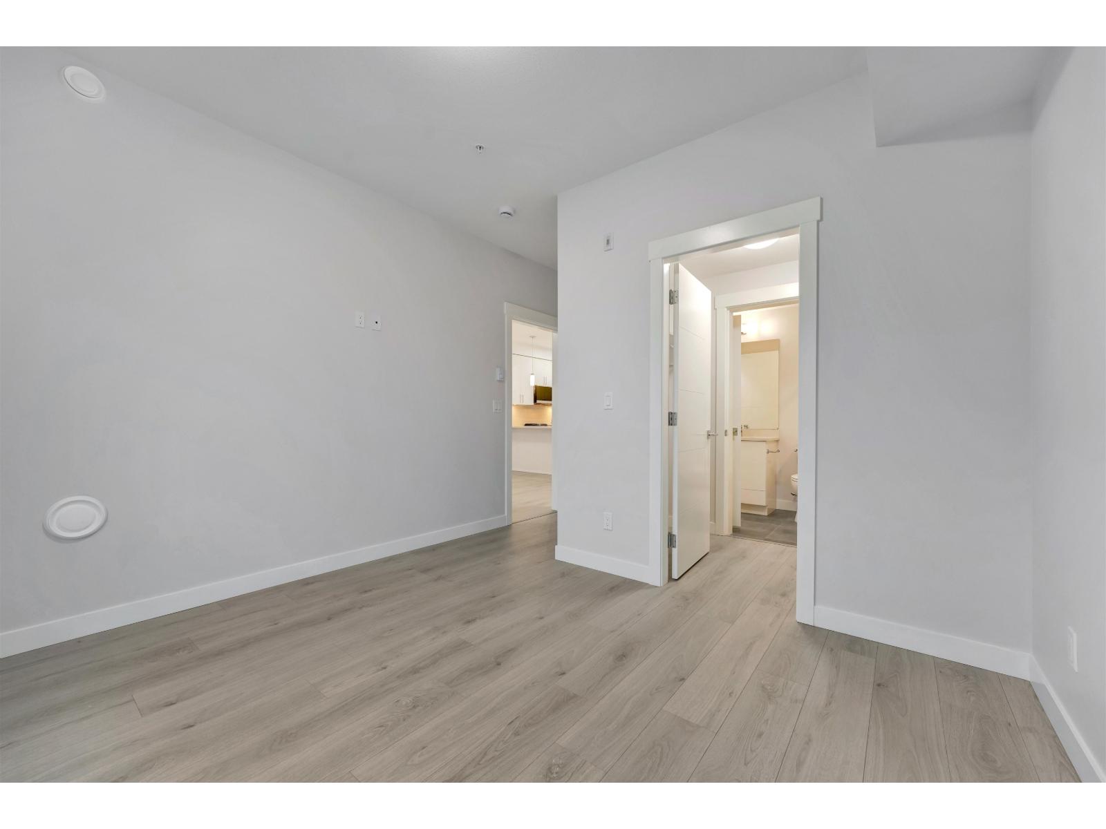 104 33886 Pine Street, Abbotsford, British Columbia V0V 0V0 - Photo 16 - R3071799