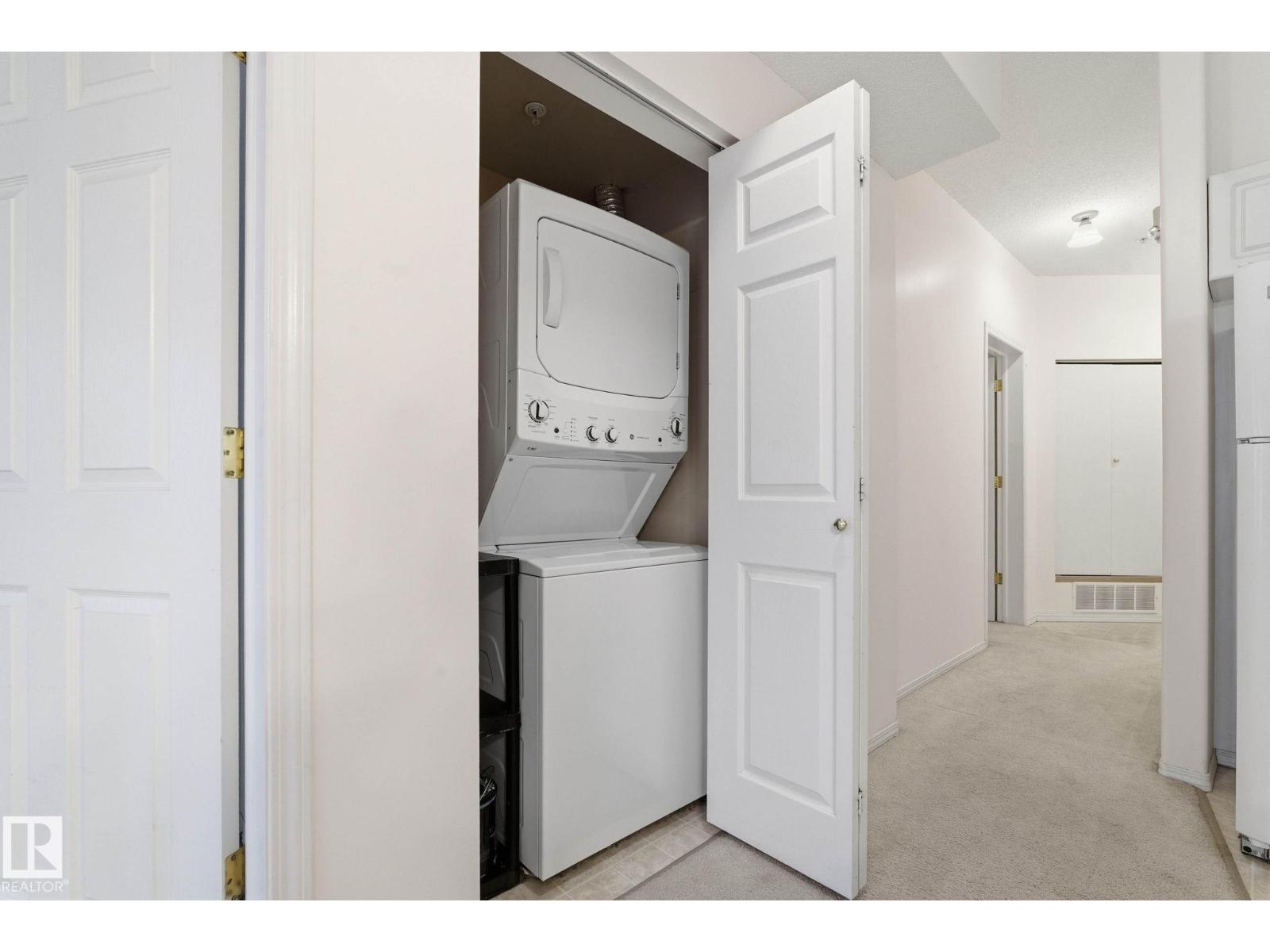 #305 8488 111 St Nw, Edmonton, Alberta  T6G 2V9 - Photo 10 - E4467724