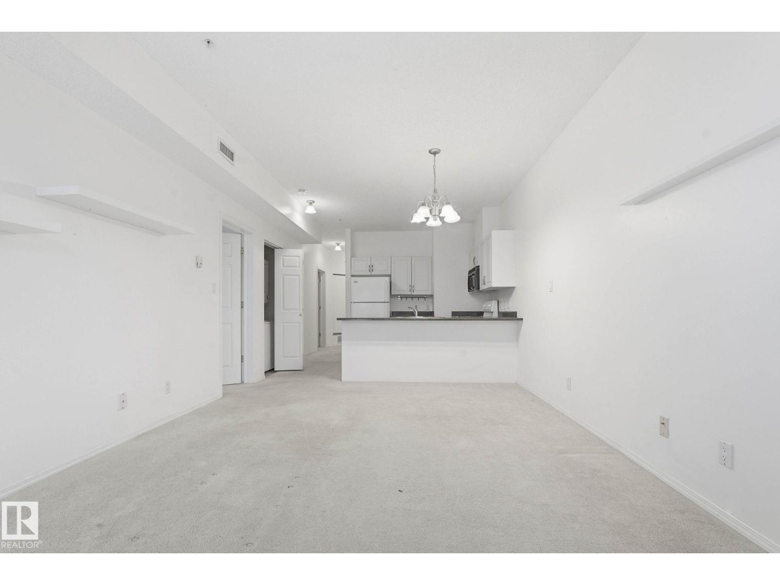 #305 8488 111 St Nw, Edmonton, Alberta  T6G 2V9 - Photo 9 - E4467724