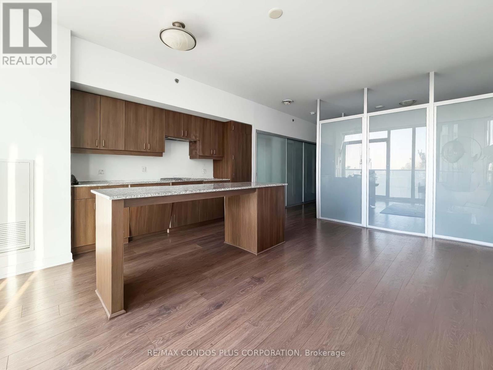 1202 - 426 University Avenue, Toronto (University), Ontario  M5G 1S9 - Photo 3 - C12611074