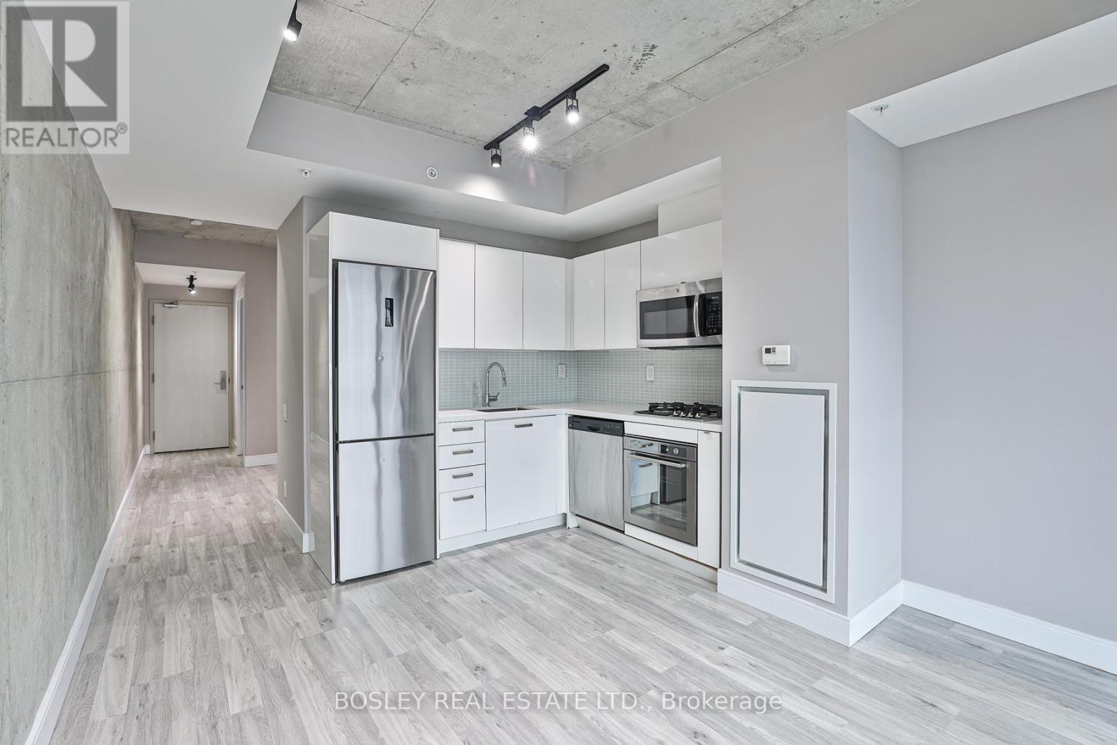 911 - 39 Brant Street, Toronto, Ontario  M5V 2L9 - Photo 5 - C12611098