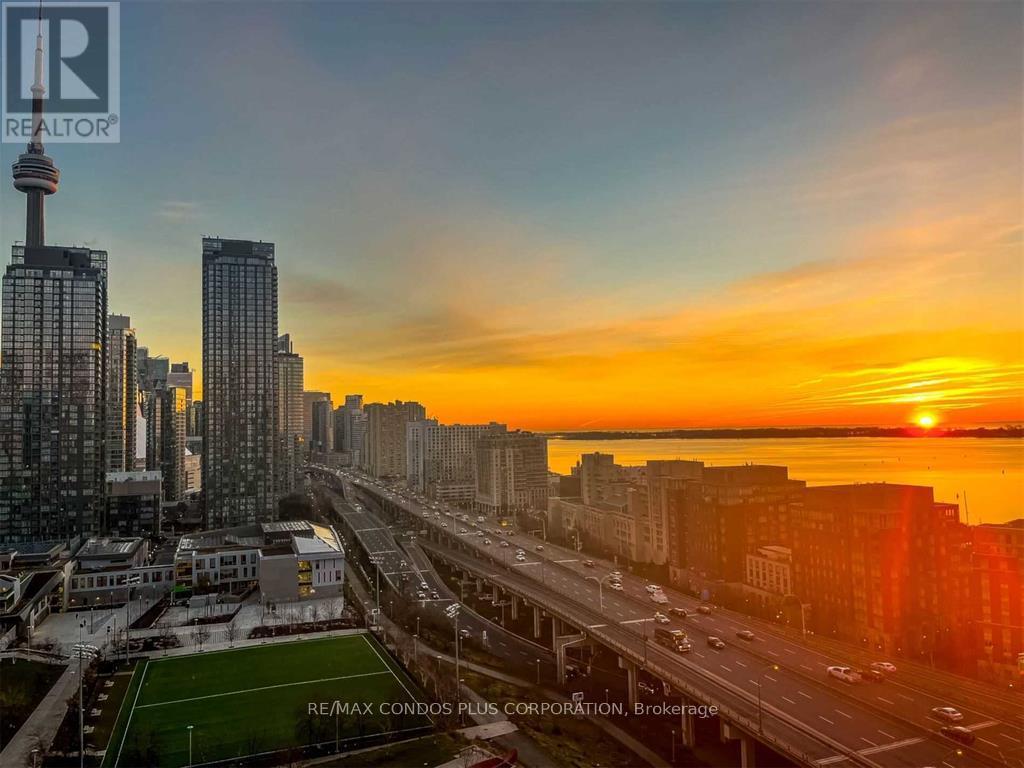 2502 - 75 Queens Wharf Road, Toronto, Ontario  M5V 0J8 - Photo 16 - C12611188