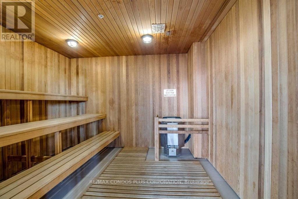 2502 - 75 Queens Wharf Road, Toronto, Ontario  M5V 0J8 - Photo 9 - C12611188